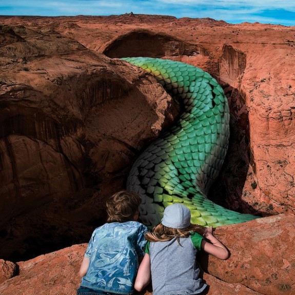 Peeking Into Coyote Gulch
